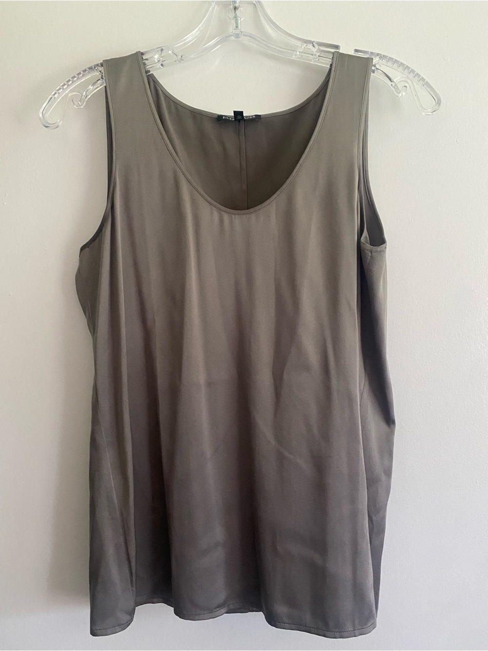 🩶 Free Shipping 🩶 Eileen Fisher Gray Silk Tank Top- Size XS